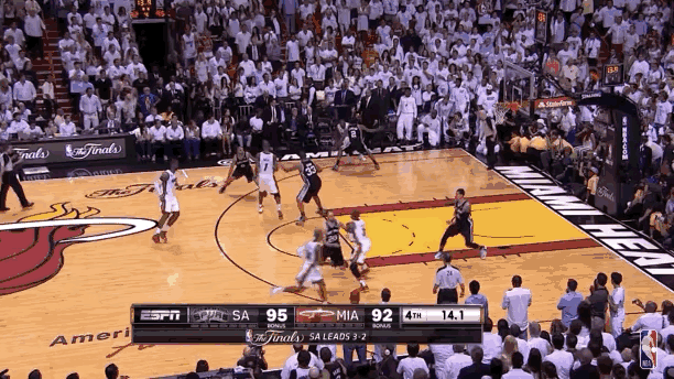 诺里斯-科尔谈雷-阿伦关键三分:他会练那种球 他说是为了平衡